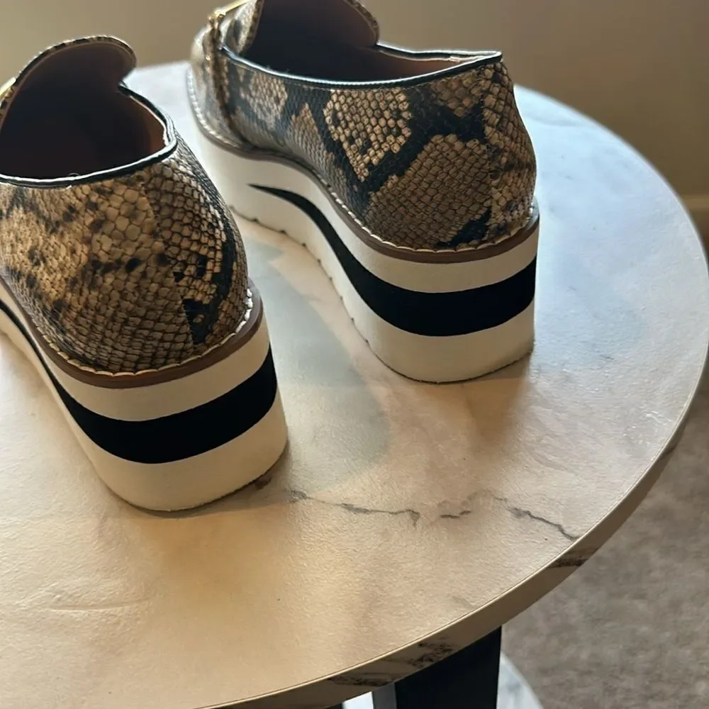 Shoe Dazzle excellent never